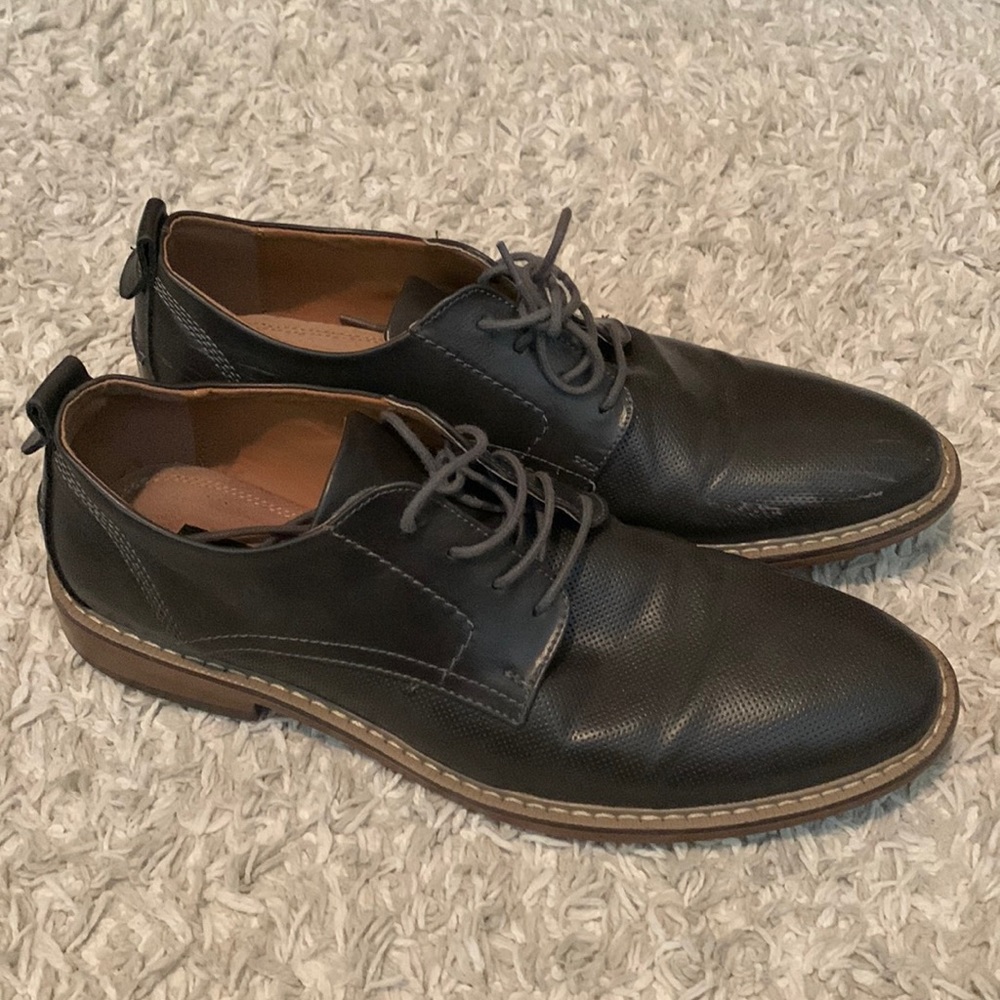 Used dress shoes